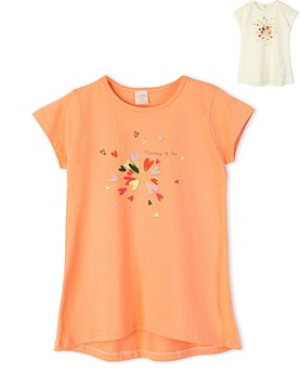 REMERA NENA MANGA CORTA ESTAMPA CORAZONES. RUABEL