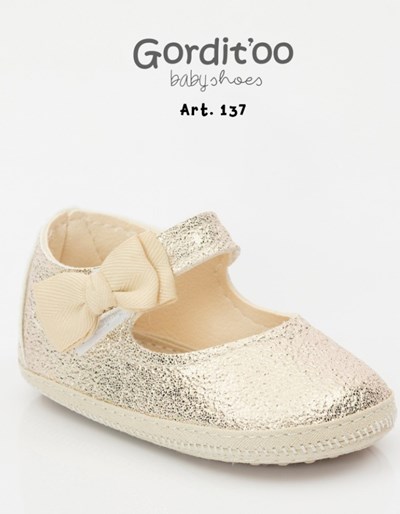 GUILLERMINA PARA BEBA DORADO CON MOÑO. GORDITOO