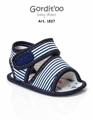 SANDALIA PARA BEBE ESTAMPA RAYAS AZUL. CON ABROJO. GORDITOO
