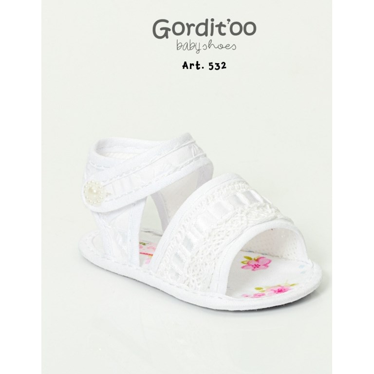 sandalia blanca puntilla pasacinta raso mas perlas gorditoo