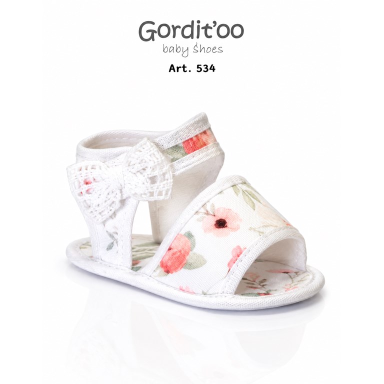 SANDALIA PARA BEBA ESTAMPA ROSAS. APLIQUE MOÑO PUNTILLA BLANCO. GORDITOO