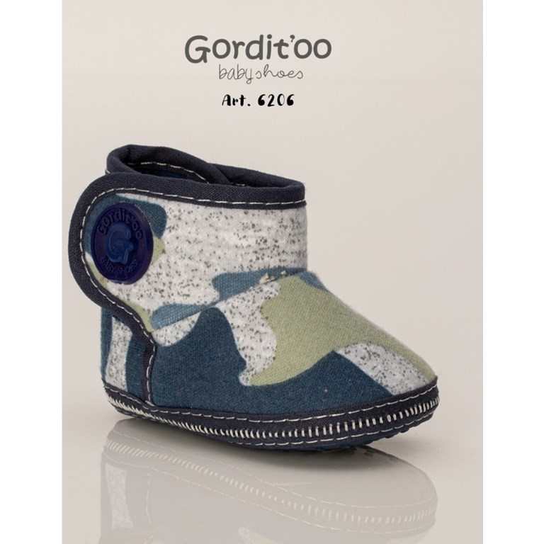 BOTITA PARA BEBE CON DOBLE ABROJO CAMUFLADA AZUL GRIS Y VERDE CON SUELA BADANA GORDITOO