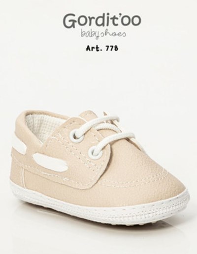 MOCASIN NAUTIK CON CORDON BEIGE-BLANCO.  GORDITOO.