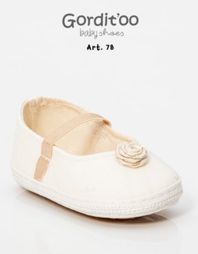 ZAPATITO TIPO BALERINA BEIGE PARA BEBA CON DETALLE FLORES ROCOCO SUELA BADANA Y VINCHA GORDITOO