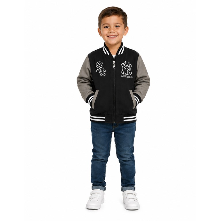 CAMPERA PARA NENE DE GABARDINA , ESTAMPA 'NEW YORK' CON CIERRE Y BOLSILLOOS