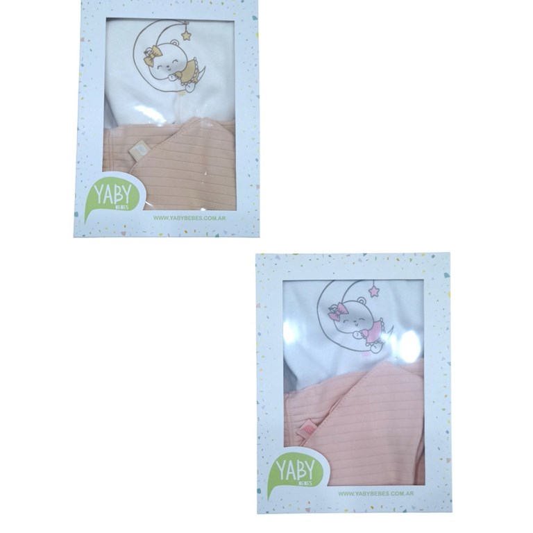 Set ajuar de 3 piezas body estampado mas pantalon y babero bandana yaby