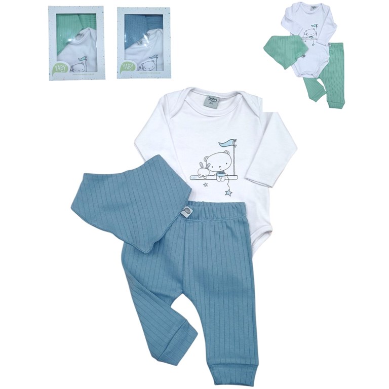 Set ajuar 3 piezas body estampado con pantalon y babero bandana yaby