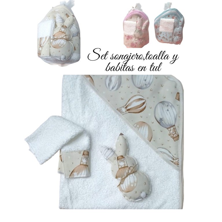 SET TOALLÓN, SONAJERO Y BABITA, EN BOLSA TUL. LABENDEL