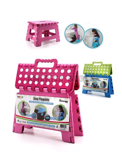 Banquito plegable STEP. Ayuda al bebé a acceder a lugares de dificil alcance. Colores surtidos. Baby Innovation.