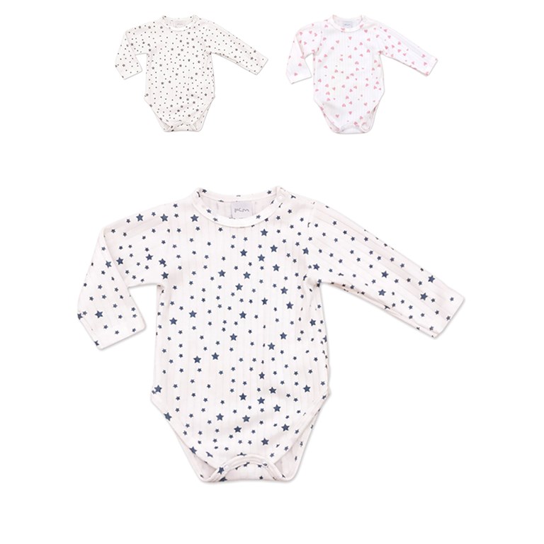 VESTIDO PLUMETI PARA BEBA, CON VOLADO EN MANGA Y PUNTILLA. INCLUYE BOMBACHA. PILIM